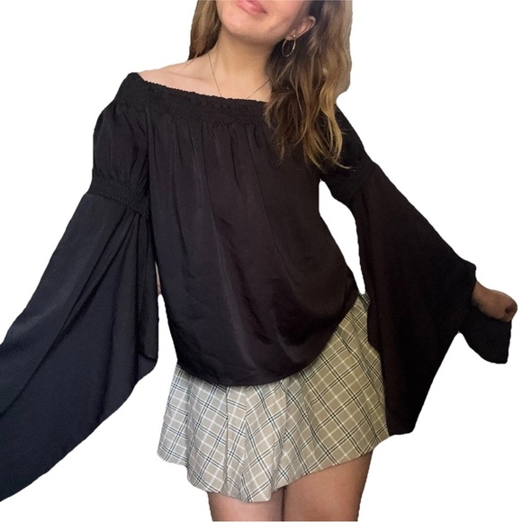 Guess Tops - GUESS LA Silk Dark Fairycore Black Blouse Top Y2K Women’s Size S 70s Romantic